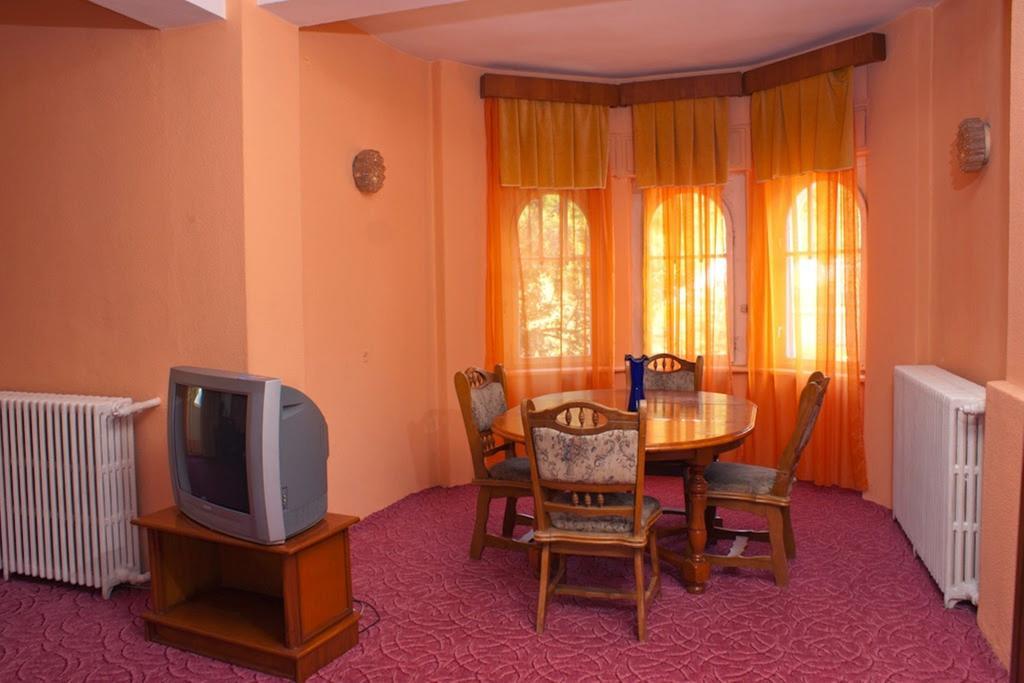 Hotel Cerna Baile Herculane Bilik gambar